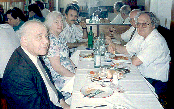 Karle & Hauptman durante el XIII Encuentro Iberoamericano de Cristalografía, Montevideo, 1994